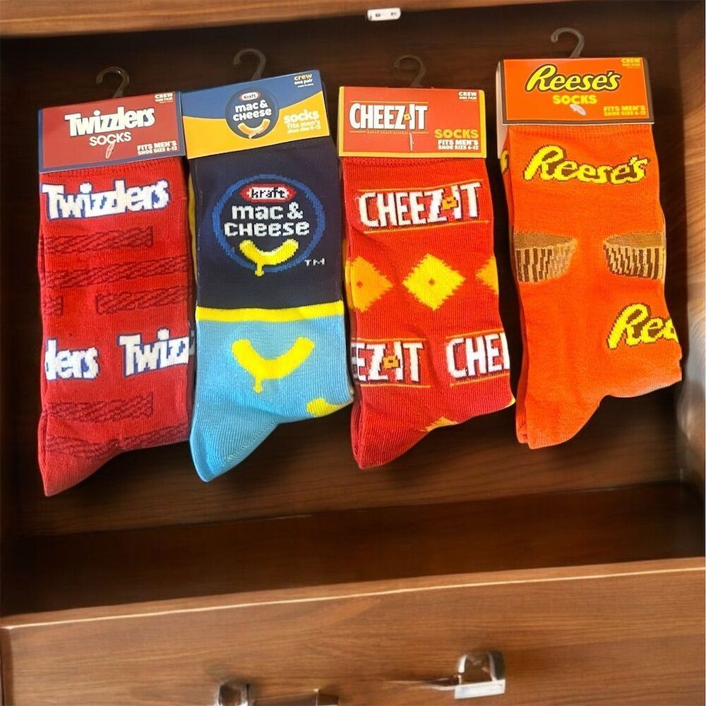 Sock It To Me Unisex Crew Socks 4-Pack Twizzlers Reese’s Cheez-It Kraft Mac New